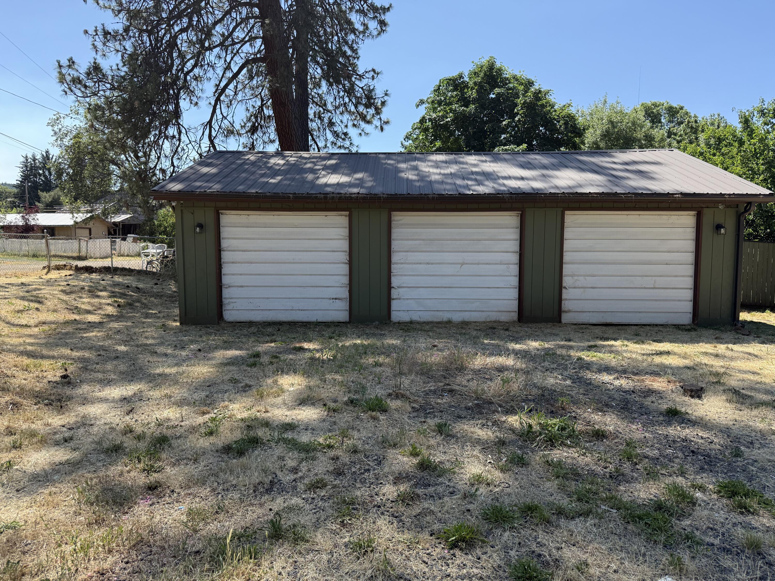 Bluff Additions To Butte Falls - Residential