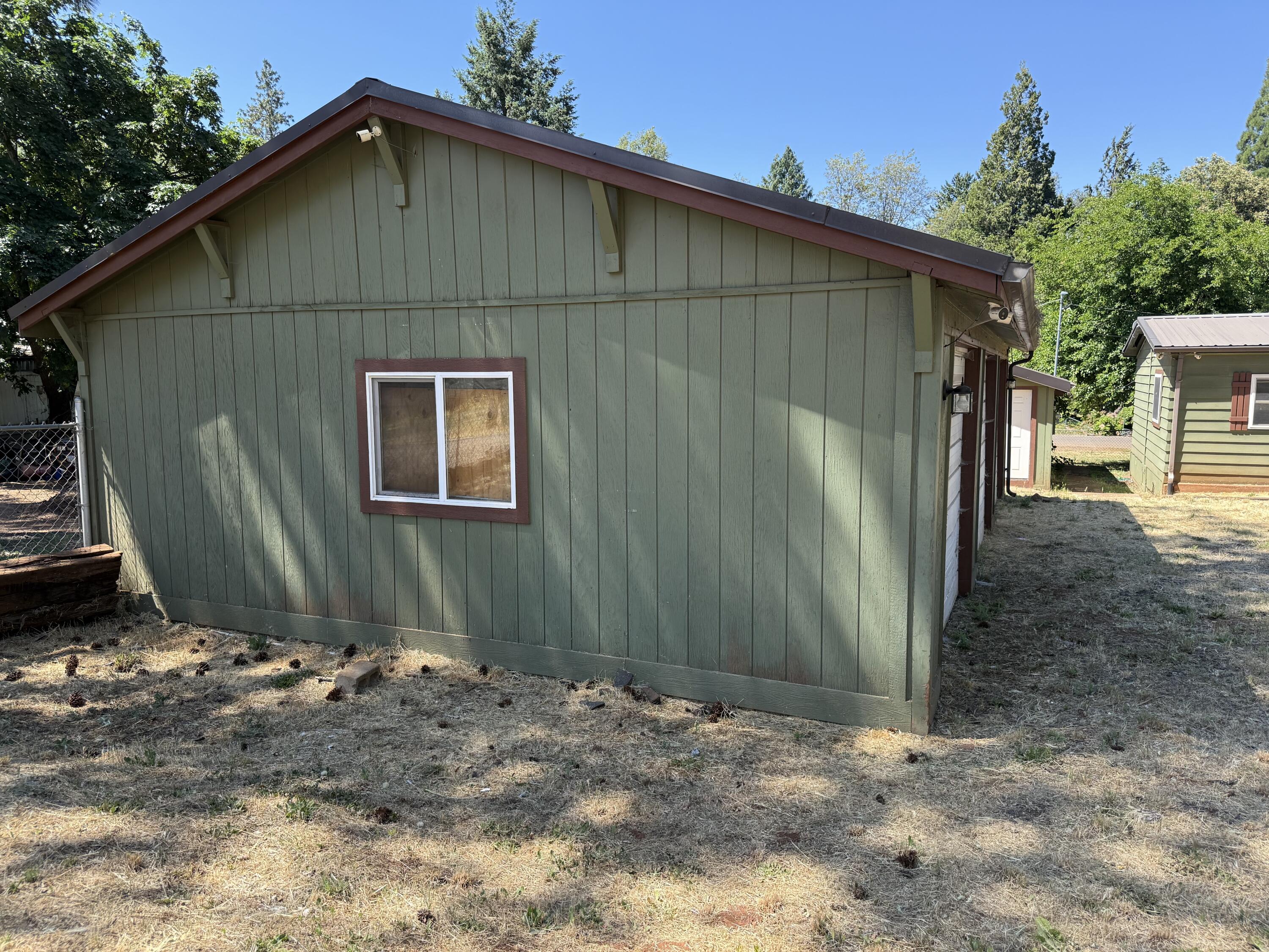 Bluff Additions To Butte Falls - Residential