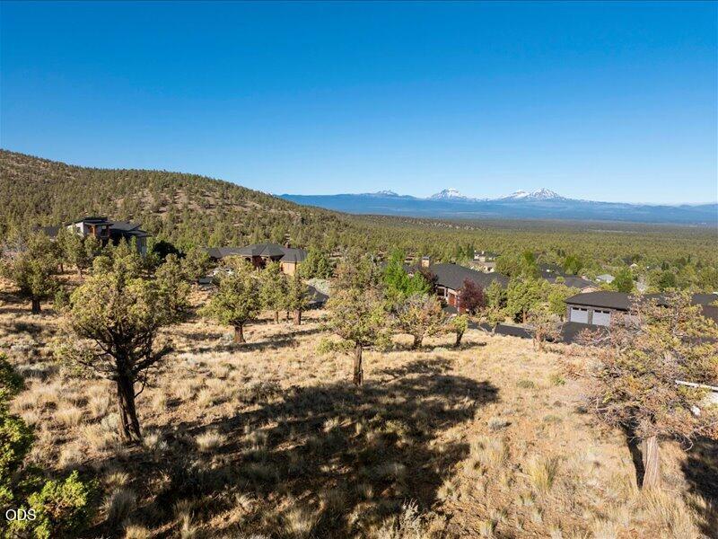 1340 View Point Court