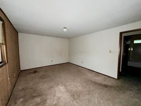 Tiny photo for 1141 Progress Drive #A, Medford, OR 97504 (MLS # 220213177)