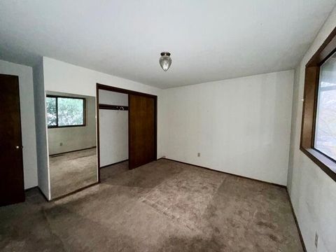 Tiny photo for 1141 Progress Drive #A, Medford, OR 97504 (MLS # 220213177)