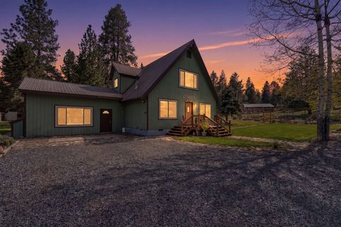 Photo of 12776 Antler Drive, Klamath Falls, OR 97603 (MLS # 220220098)