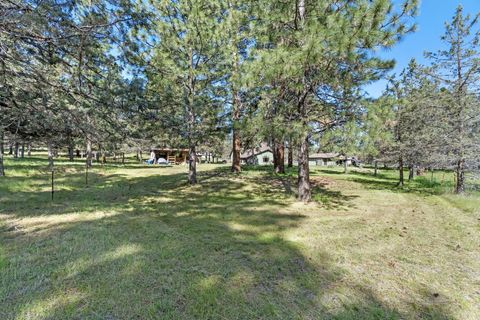 Tiny photo for 12776 Antler Drive, Klamath Falls, OR 97603 (MLS # 220220098)