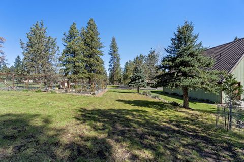 Tiny photo for 12776 Antler Drive, Klamath Falls, OR 97603 (MLS # 220220098)
