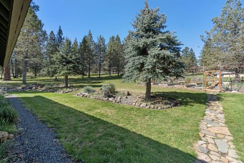 Tiny photo for 12776 Antler Drive, Klamath Falls, OR 97603 (MLS # 220220098)