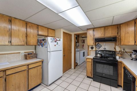 Tiny photo for 12776 Antler Drive, Klamath Falls, OR 97603 (MLS # 220220098)