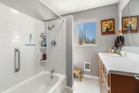 Tiny photo for 12776 Antler Drive, Klamath Falls, OR 97603 (MLS # 220220098)