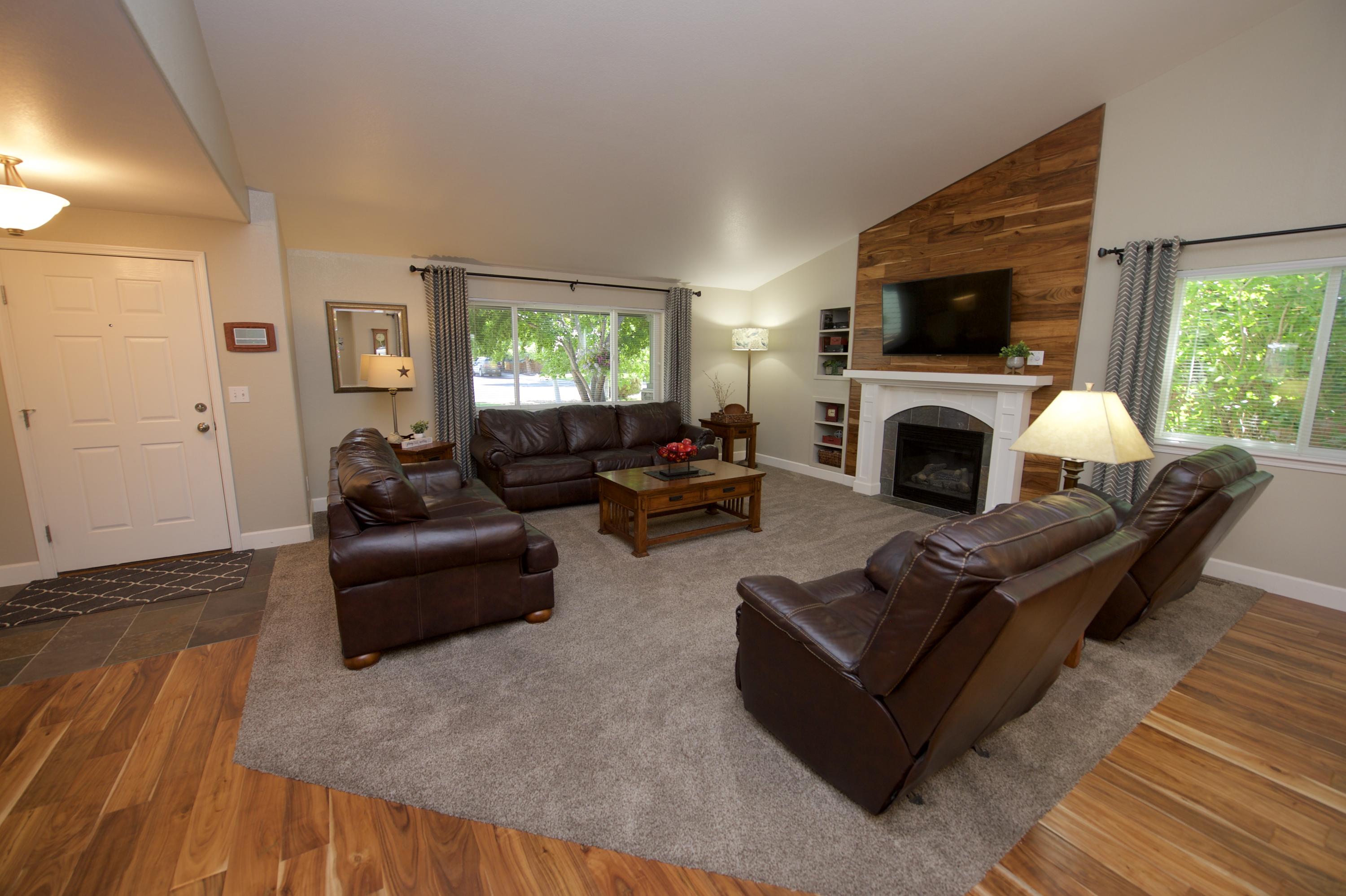 West Canyon Estates - Residential