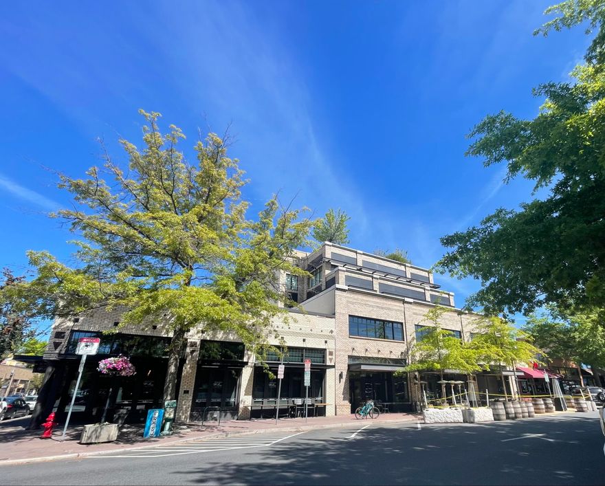 Few urban nests compare to the luxury within this 2,805 so. ft, 2-bed, 3-bath condo at the exclusive 919 Bond complex. Enjoy all the festivities downtown Bend has to offer, always nearby shops and restaurants at the heart of the city. Enjoy city and Cascade Mountain views from a vast patio and savor life with features like an open great room, bamboo floors, modern kitchen, Viking appliances, and floor to ceiling sliding doors. Includes two parking spots, storage locker in a secure garage, private rooftop patio access.