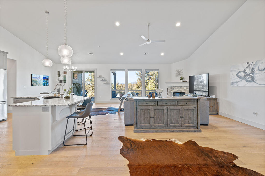 Longhorn Ridge - Residential