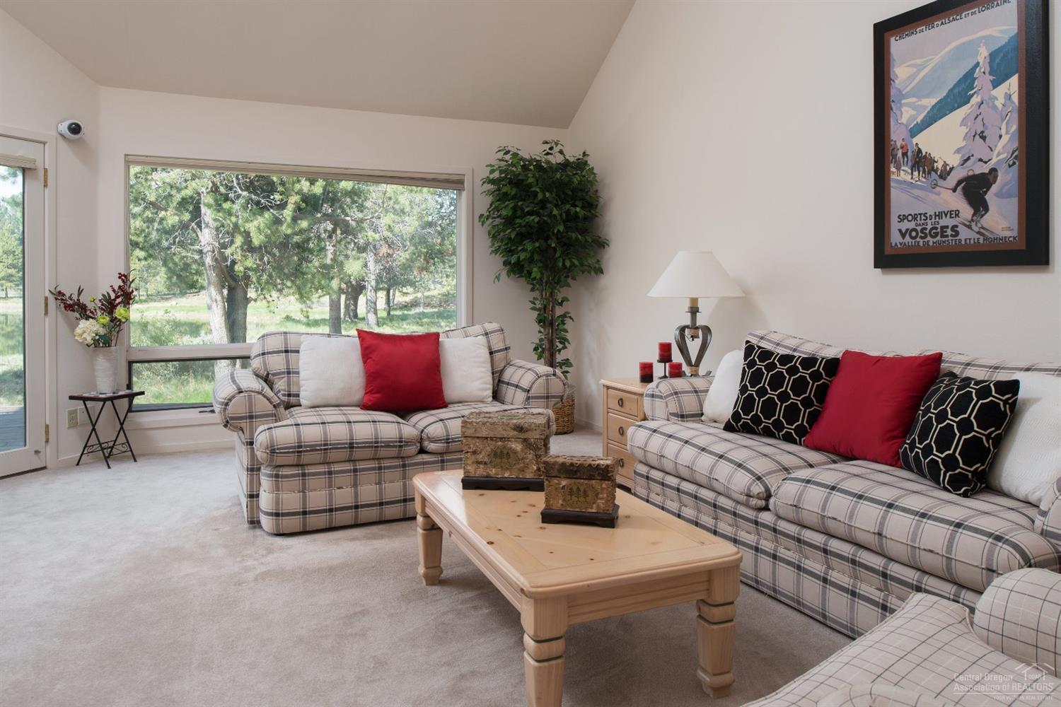 Fairway Point Villag - Residential