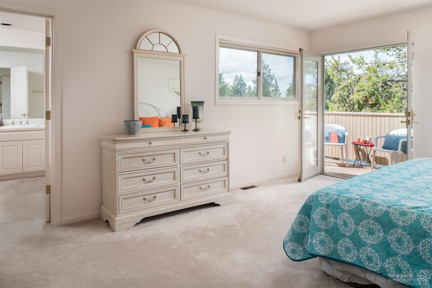 Fairway Point Villag - Residential