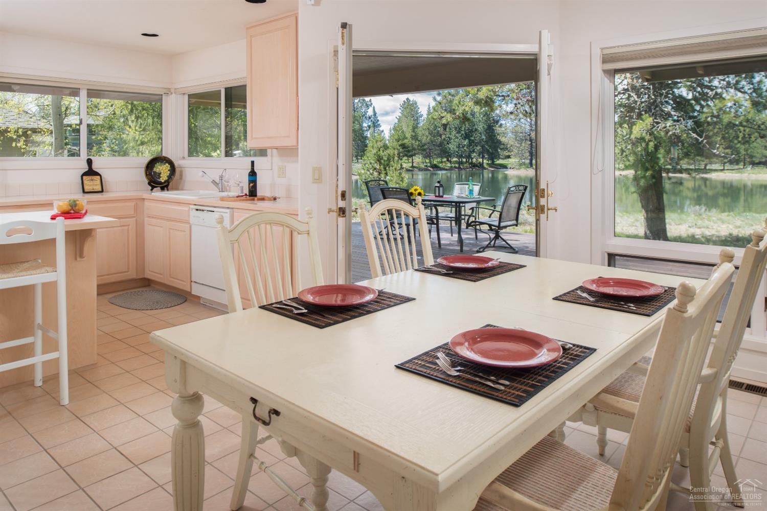 Fairway Point Villag - Residential