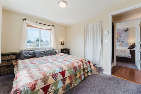 Tiny photo for 20795 Arago Circle, Bend, OR 97703 (MLS # 220219869)