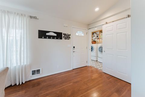 Tiny photo for 20795 Arago Circle, Bend, OR 97703 (MLS # 220219869)