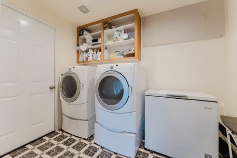 Tiny photo for 20795 Arago Circle, Bend, OR 97703 (MLS # 220219869)