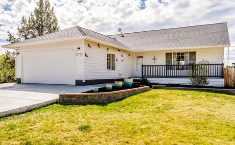 Tiny photo for 20795 Arago Circle, Bend, OR 97703 (MLS # 220219869)