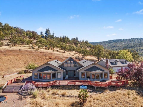 Photo of 6590 Hillcrest Road, Medford, OR 97504 (MLS # 220228549)