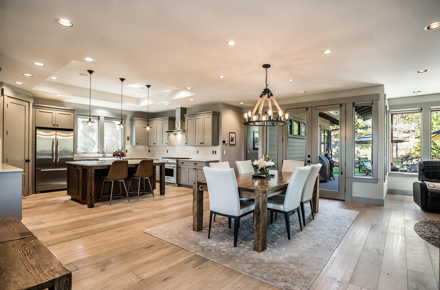 Broken Top - Residential