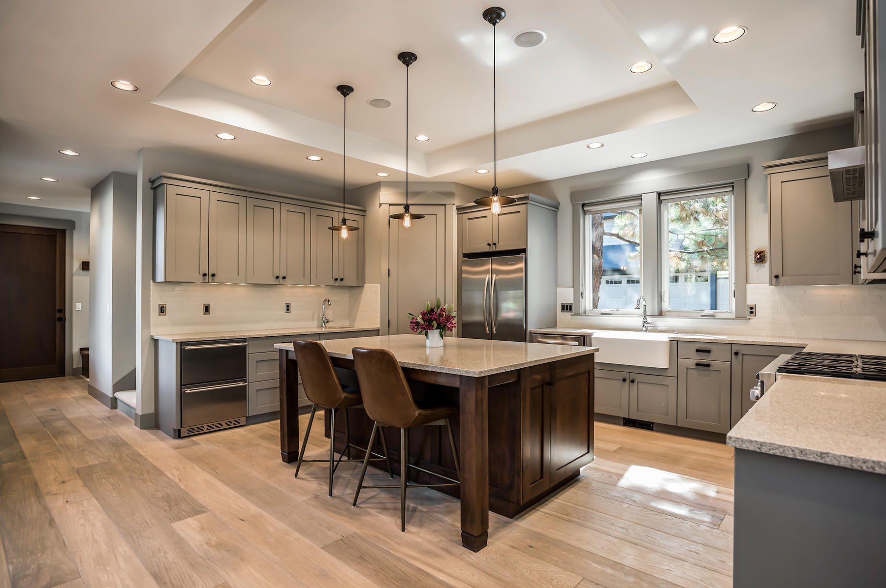 Broken Top - Residential