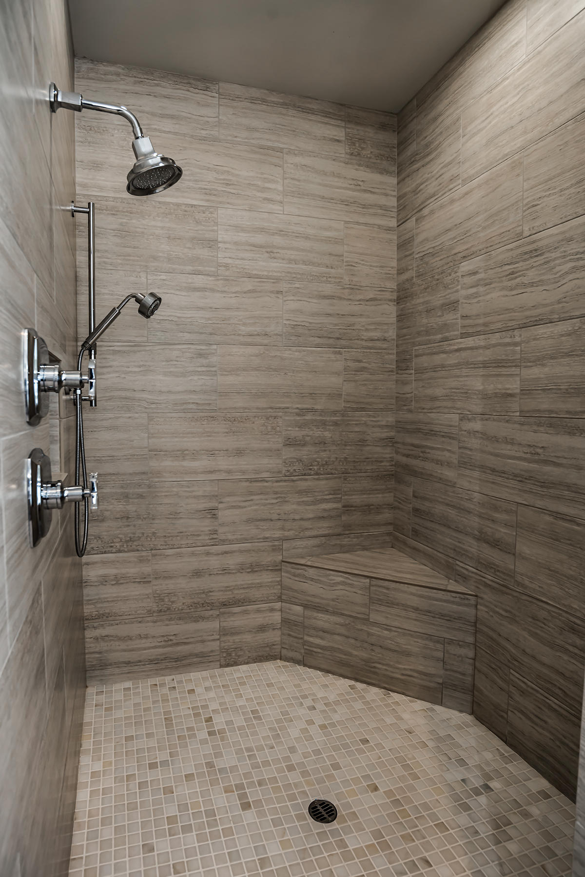 Broken Top - Residential