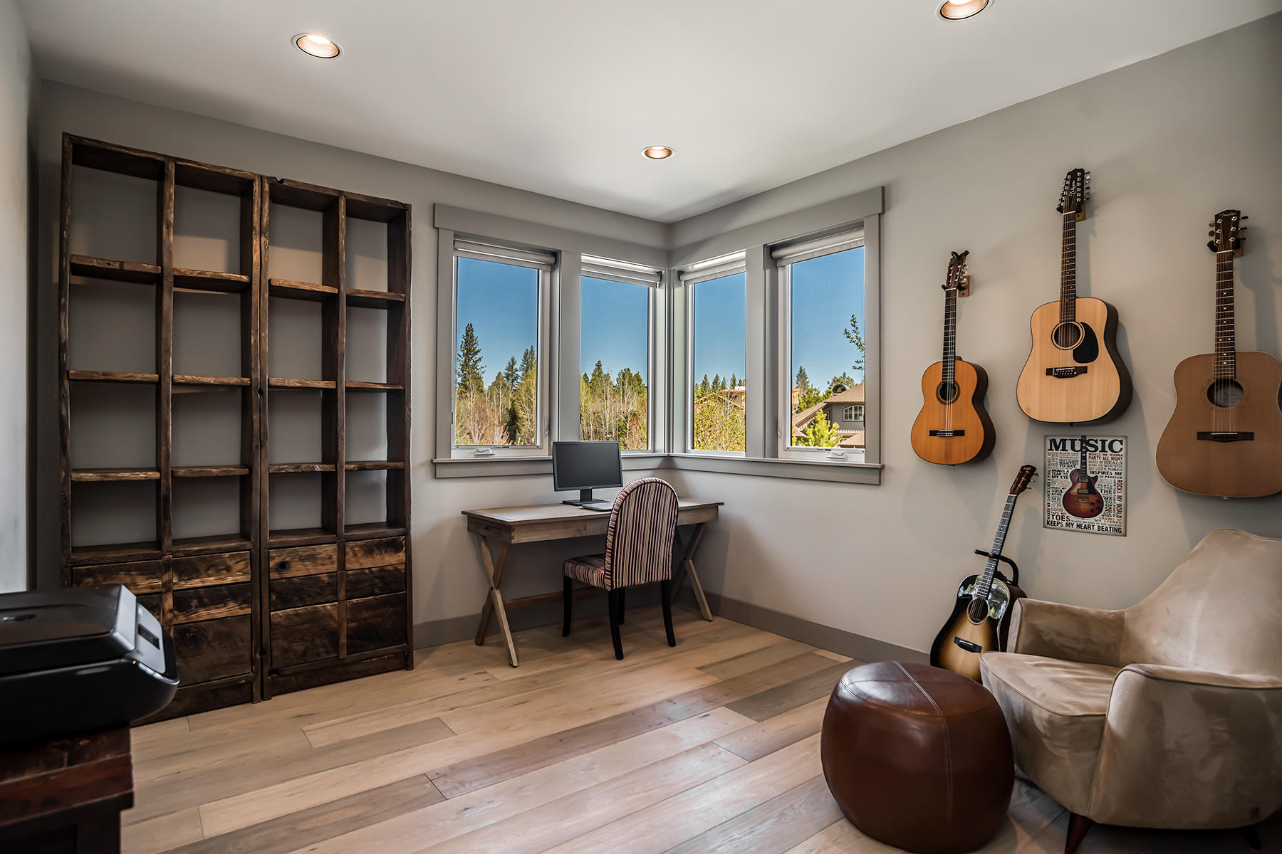 Broken Top - Residential