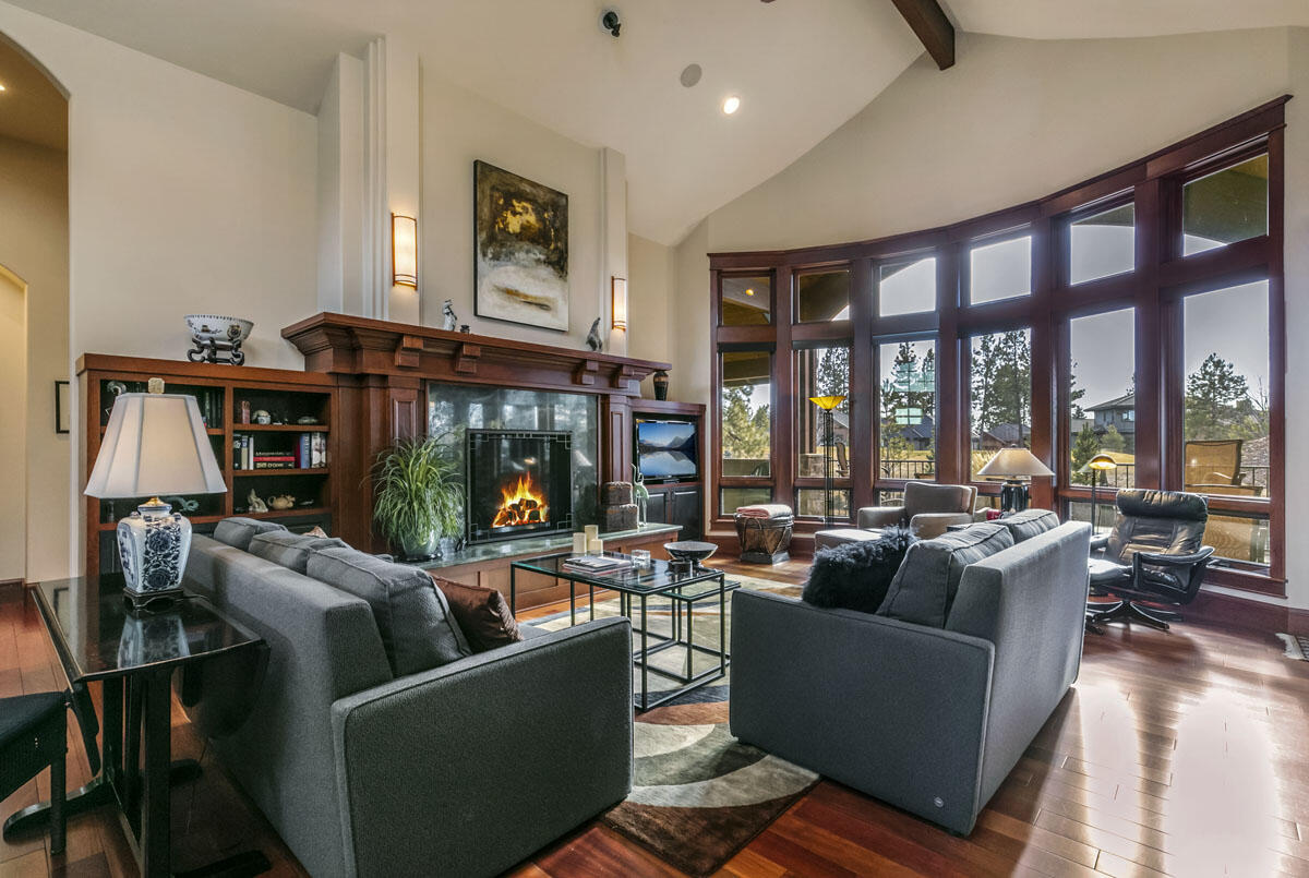 Broken Top - Residential