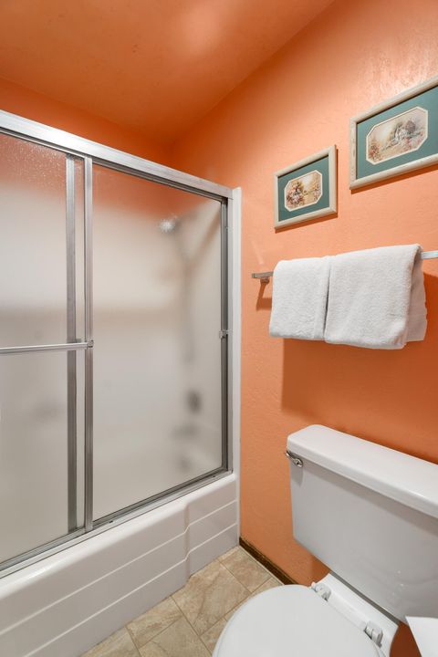 Tiny photo for 57057 Tennis Village Lane, Sunriver, OR 97707 (MLS # 220214993)