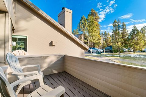 Tiny photo for 57057 Tennis Village Lane, Sunriver, OR 97707 (MLS # 220214993)