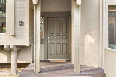 Tiny photo for 57057 Tennis Village Lane, Sunriver, OR 97707 (MLS # 220214993)