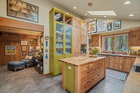 Tiny photo for 70684 Steeple Bush #SM 153, Black Butte Ranch, OR 97759 (MLS # 220214353)