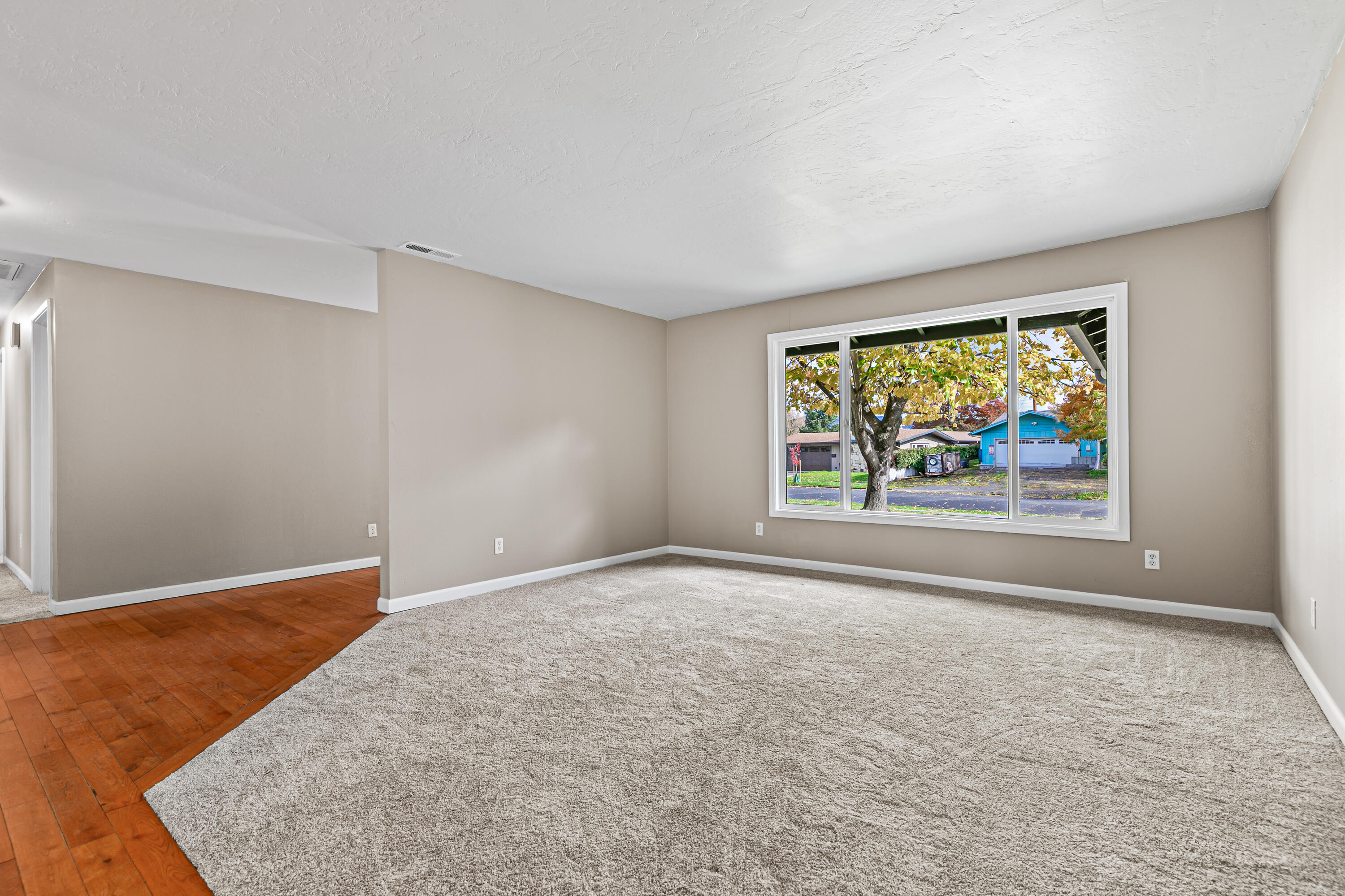 D'anjou Village Unit No 3 - Residential