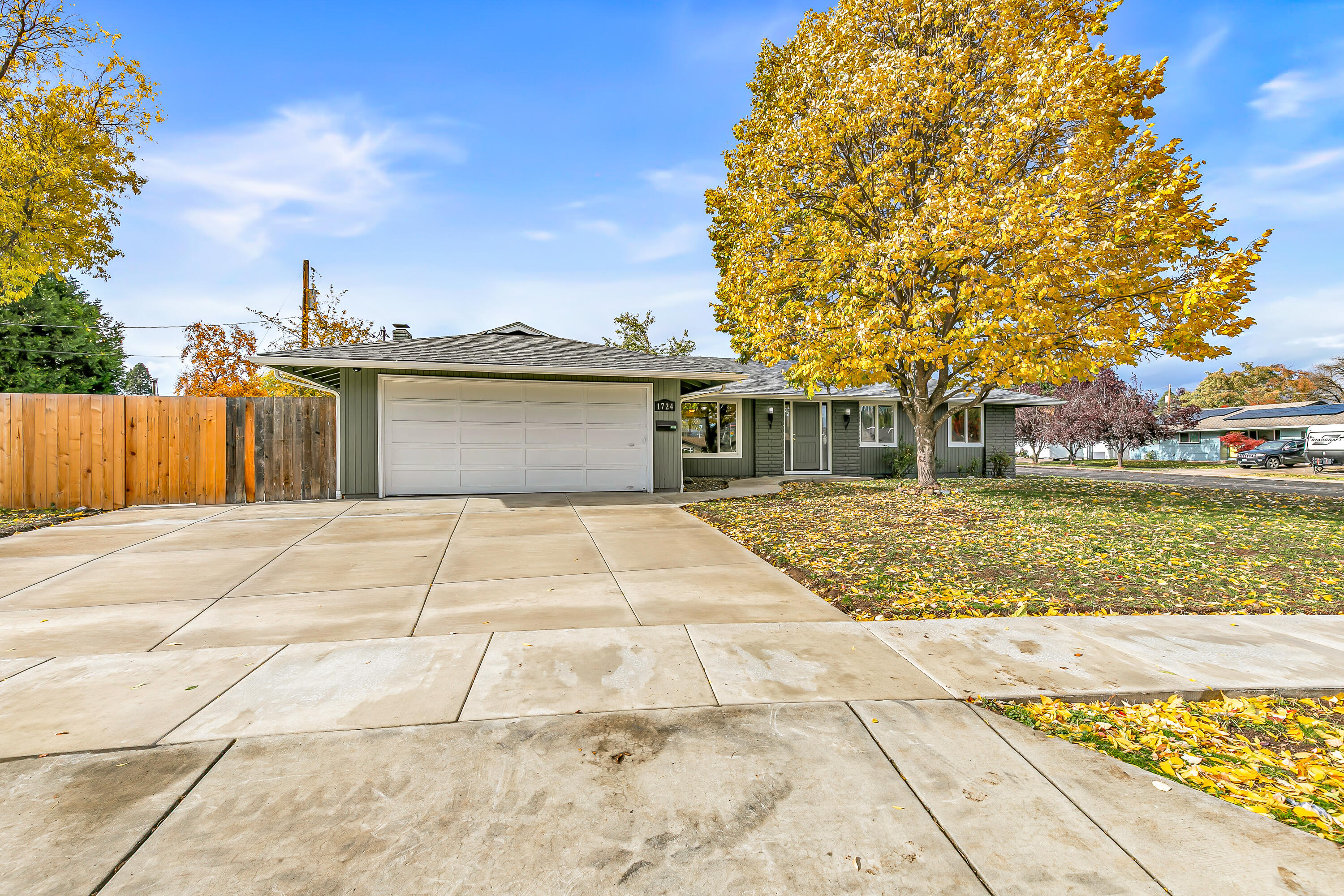 D'anjou Village Unit No 3 - Residential