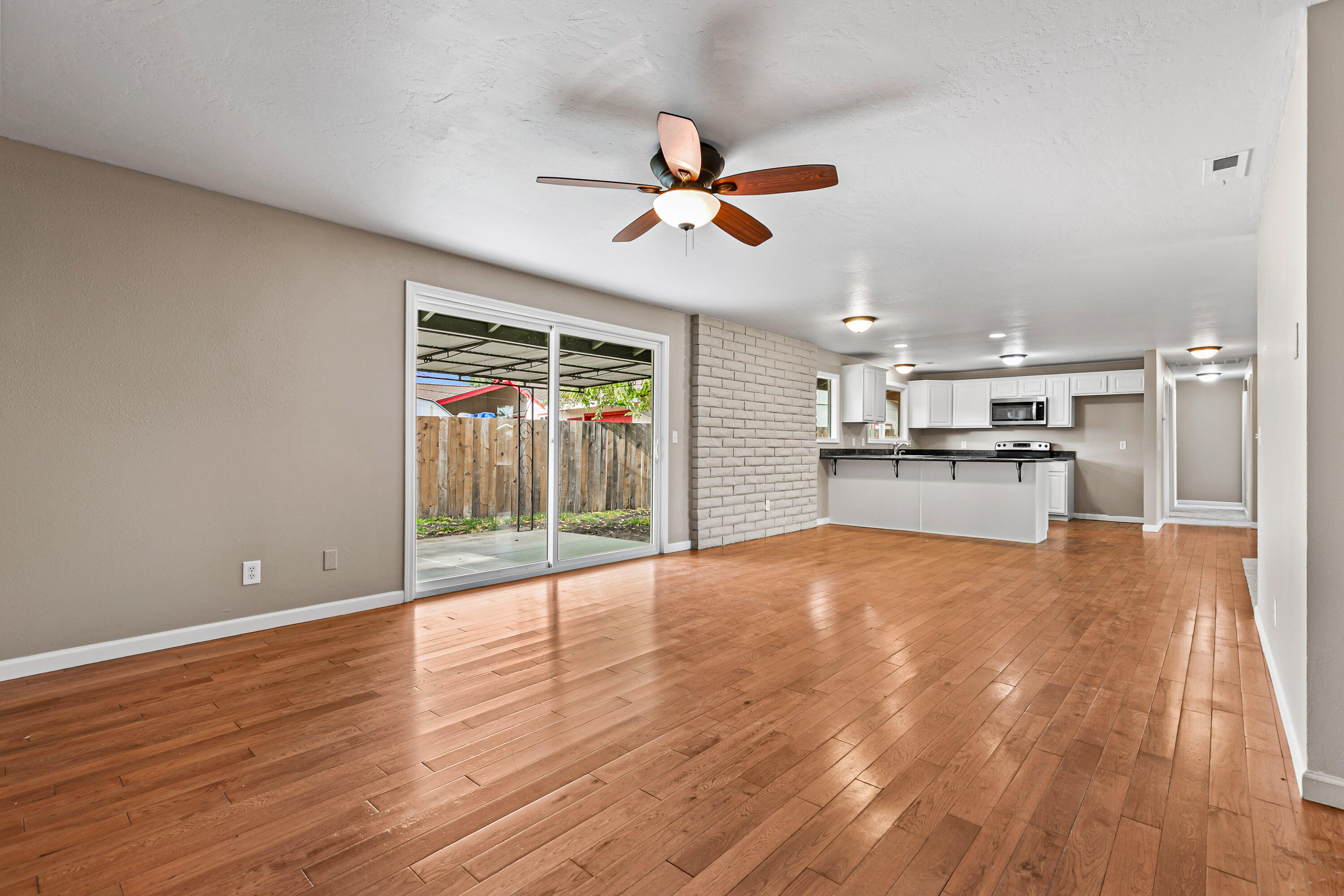 D'anjou Village Unit No 3 - Residential