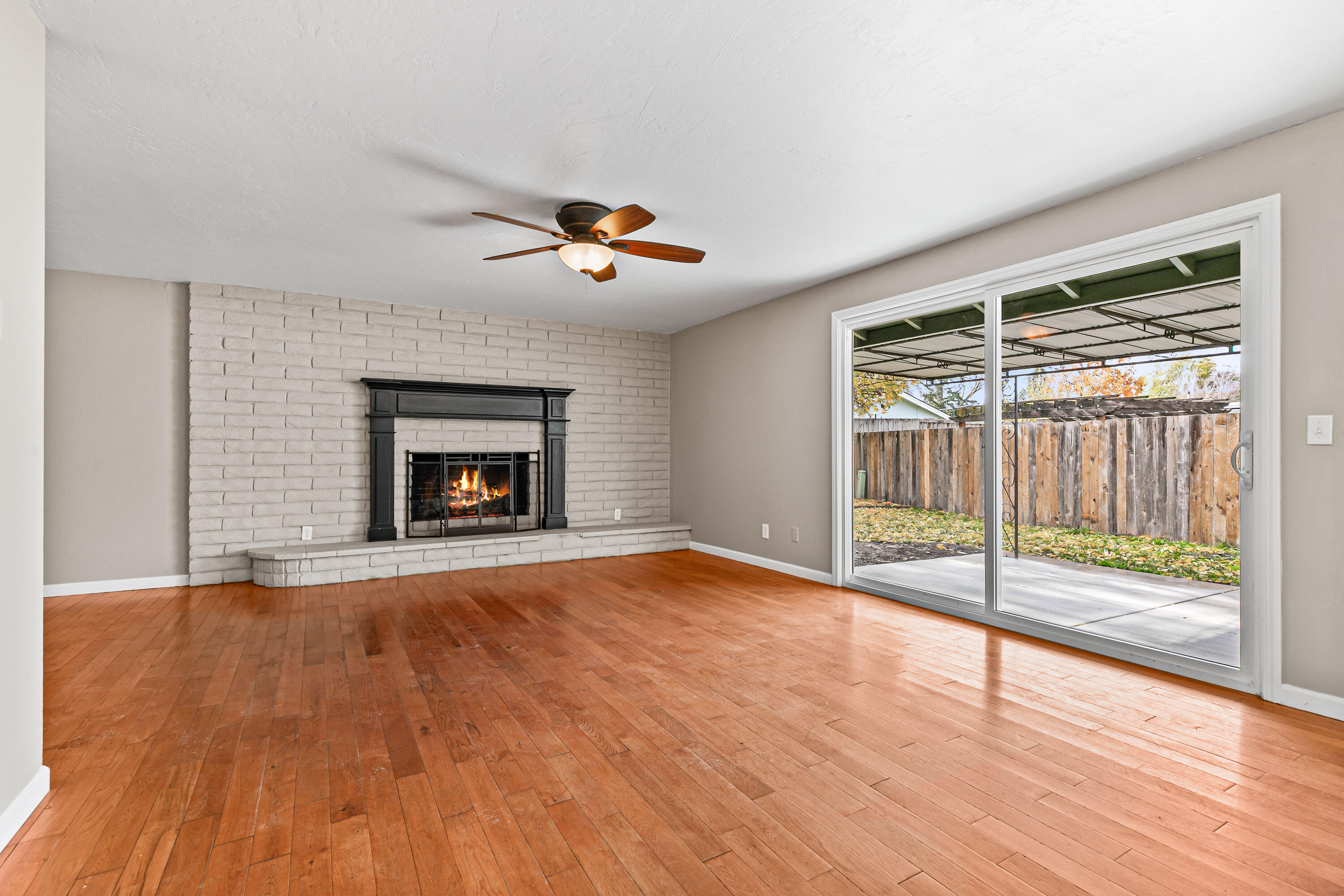 D'anjou Village Unit No 3 - Residential