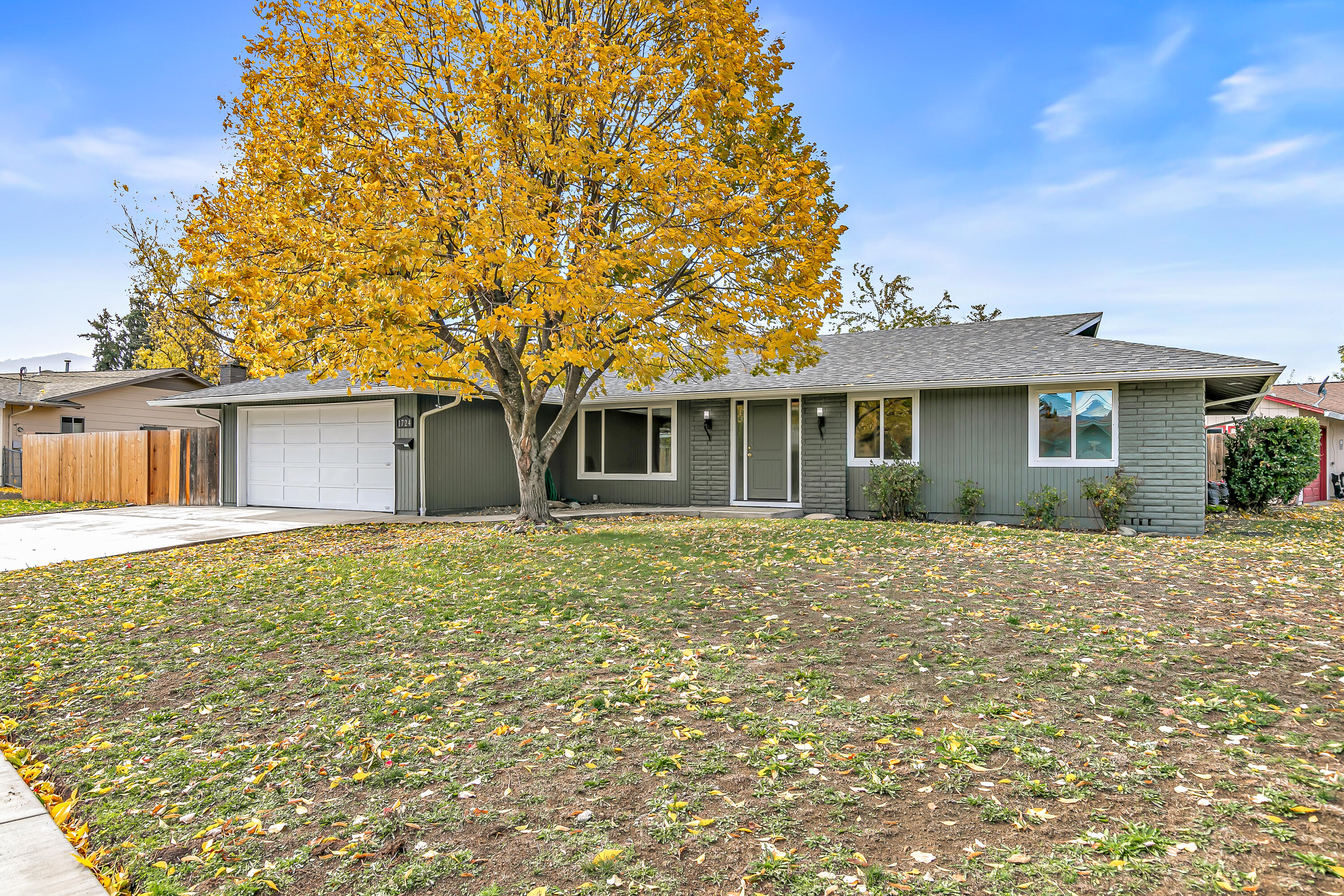 D'anjou Village Unit No 3 - Residential