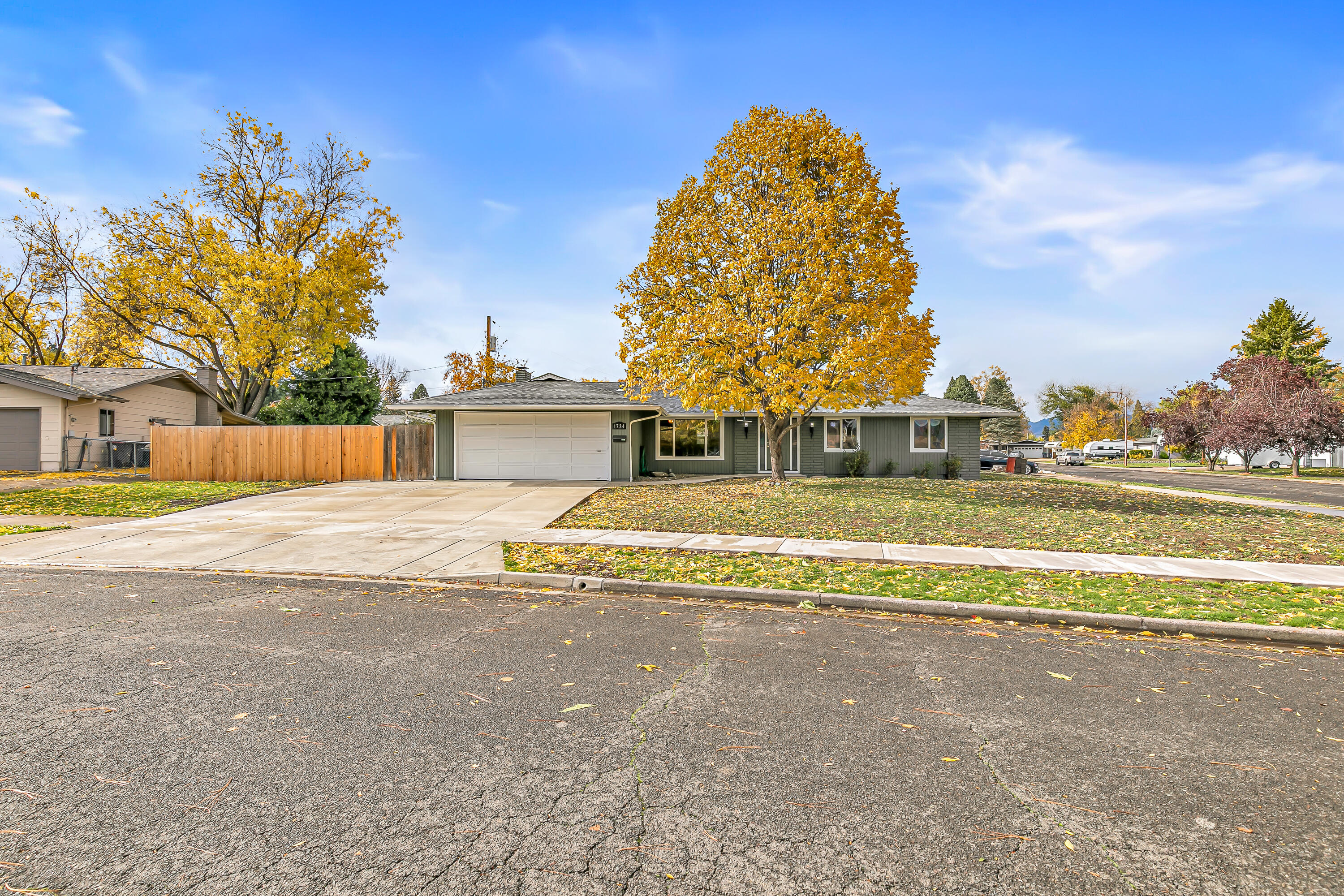 D'anjou Village Unit No 3 - Residential