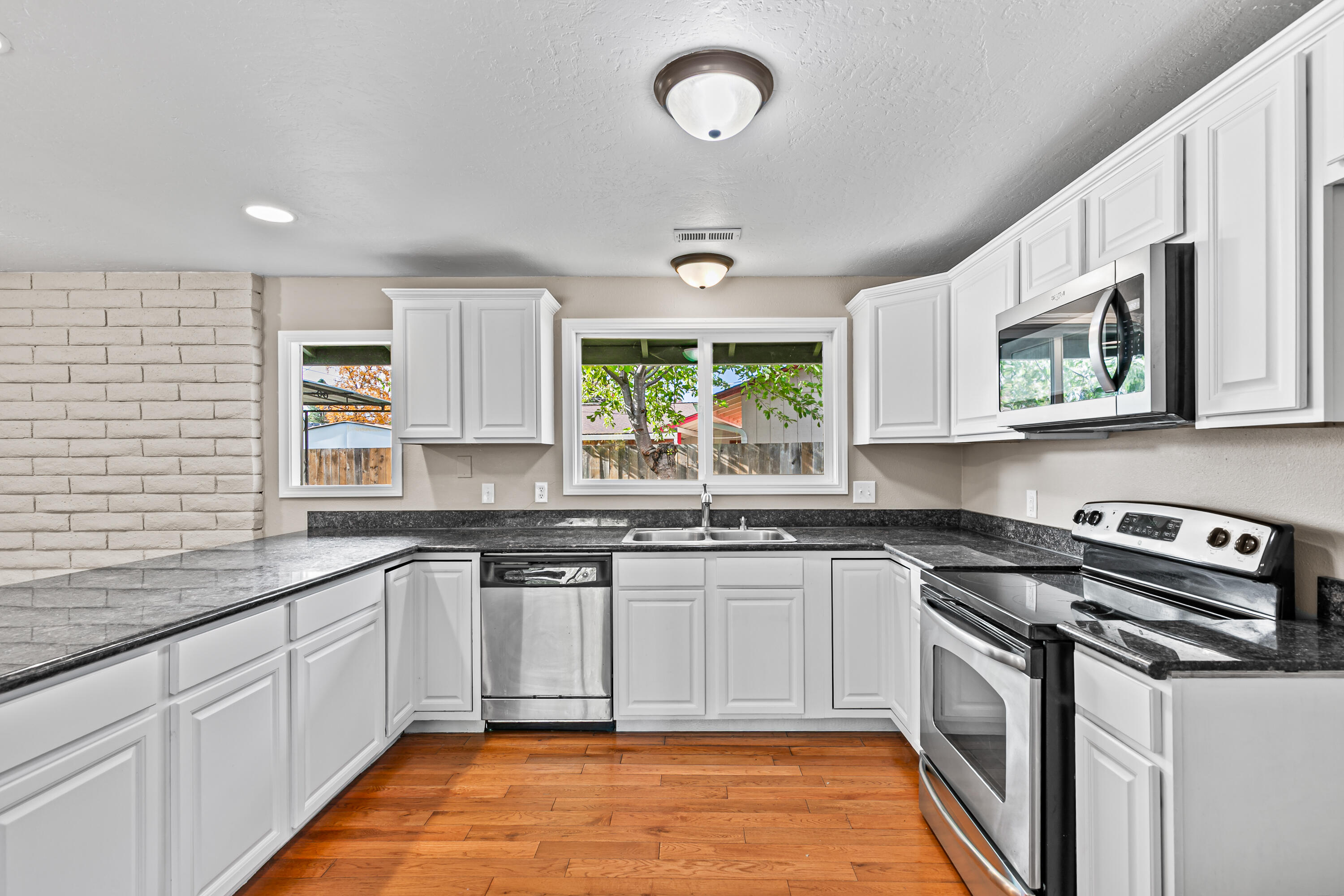 D'anjou Village Unit No 3 - Residential