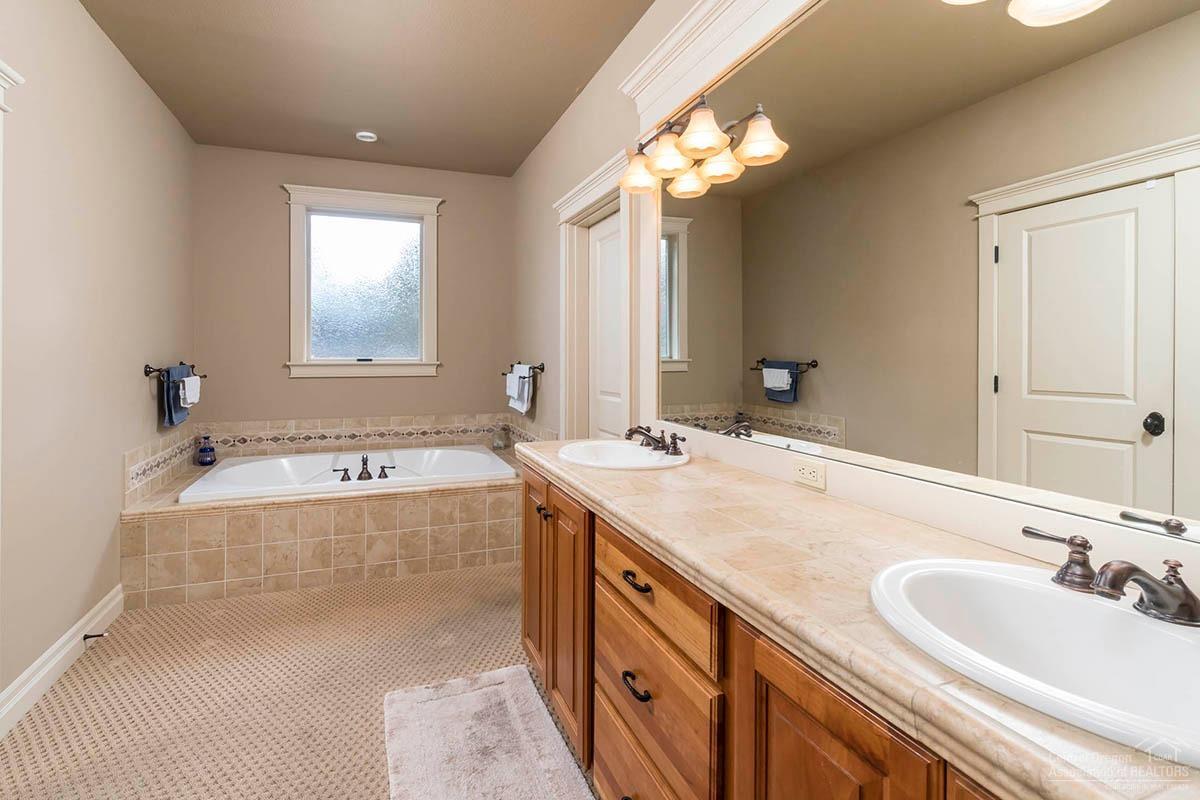 Awbrey Park - Residential