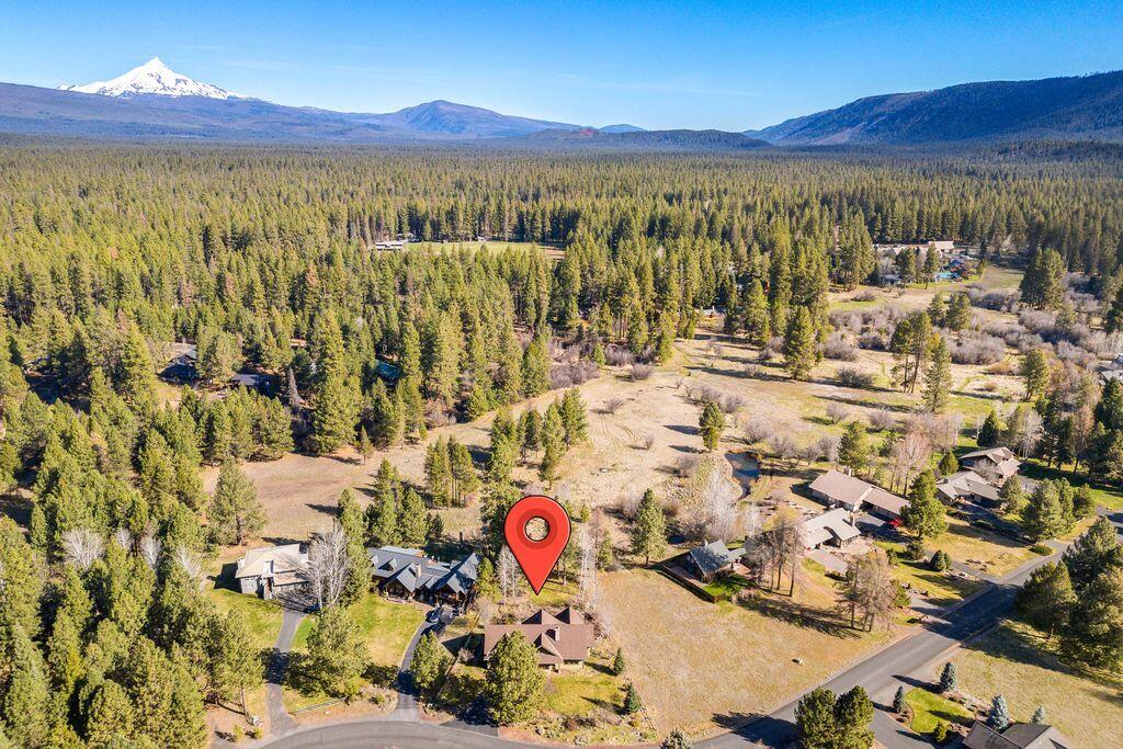 26256 SW Metolius Meadows Drive