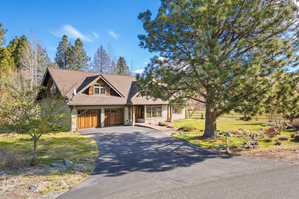 26256 SW Metolius Meadows Drive
