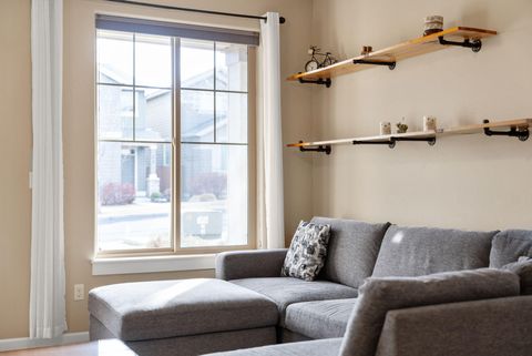 Tiny photo for 20760 NE Smoke Stack Lane, Bend, OR 97701 (MLS # 220215166)