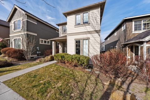 Tiny photo for 20760 NE Smoke Stack Lane, Bend, OR 97701 (MLS # 220215166)