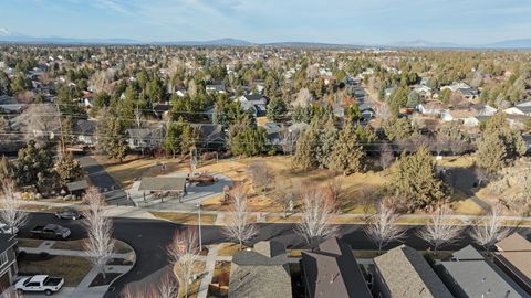 Tiny photo for 20760 NE Smoke Stack Lane, Bend, OR 97701 (MLS # 220215166)