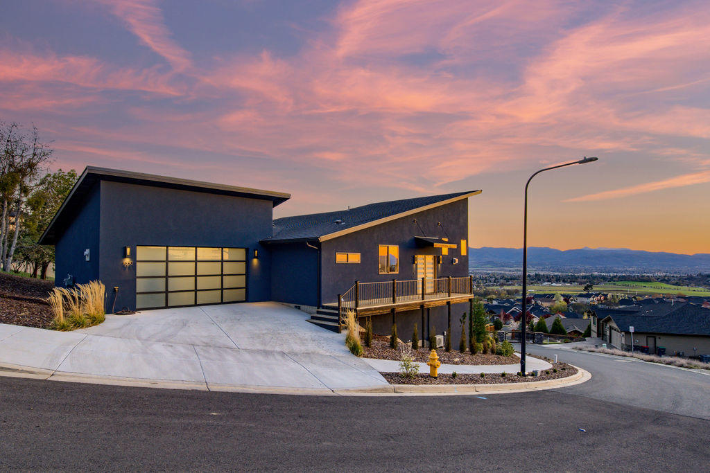 Innsbruck Ridge At Vista Pointe Phase 1 And 2 - Residential