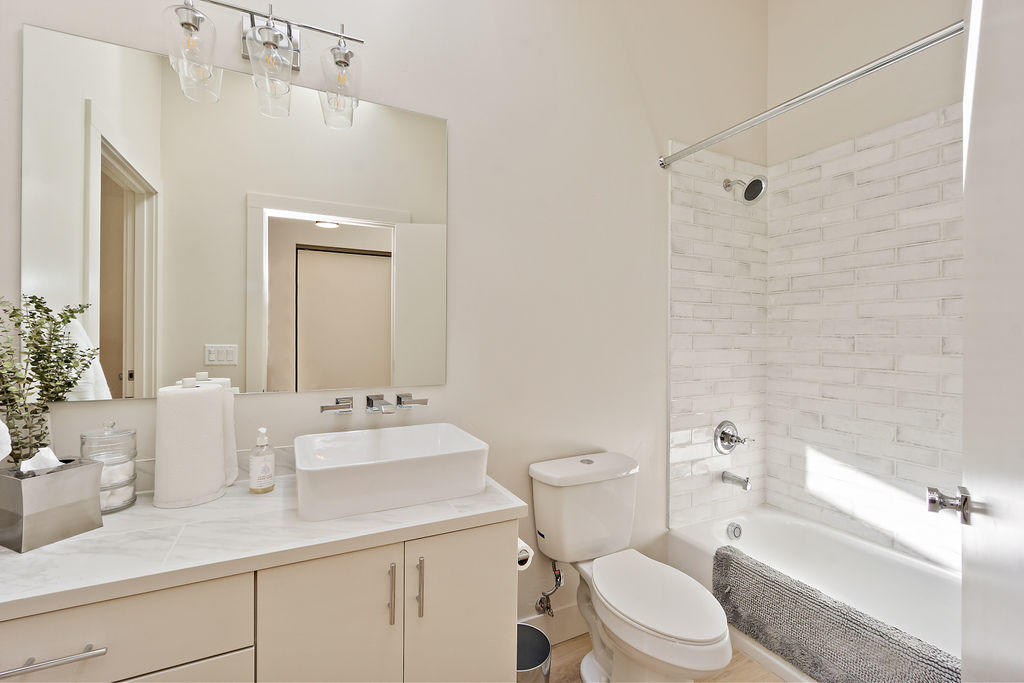 Innsbruck Ridge At Vista Pointe Phase 1 And 2 - Residential