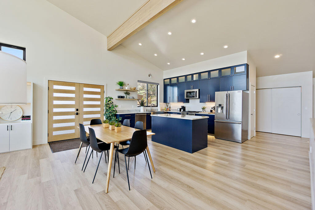 Innsbruck Ridge At Vista Pointe Phase 1 And 2 - Residential