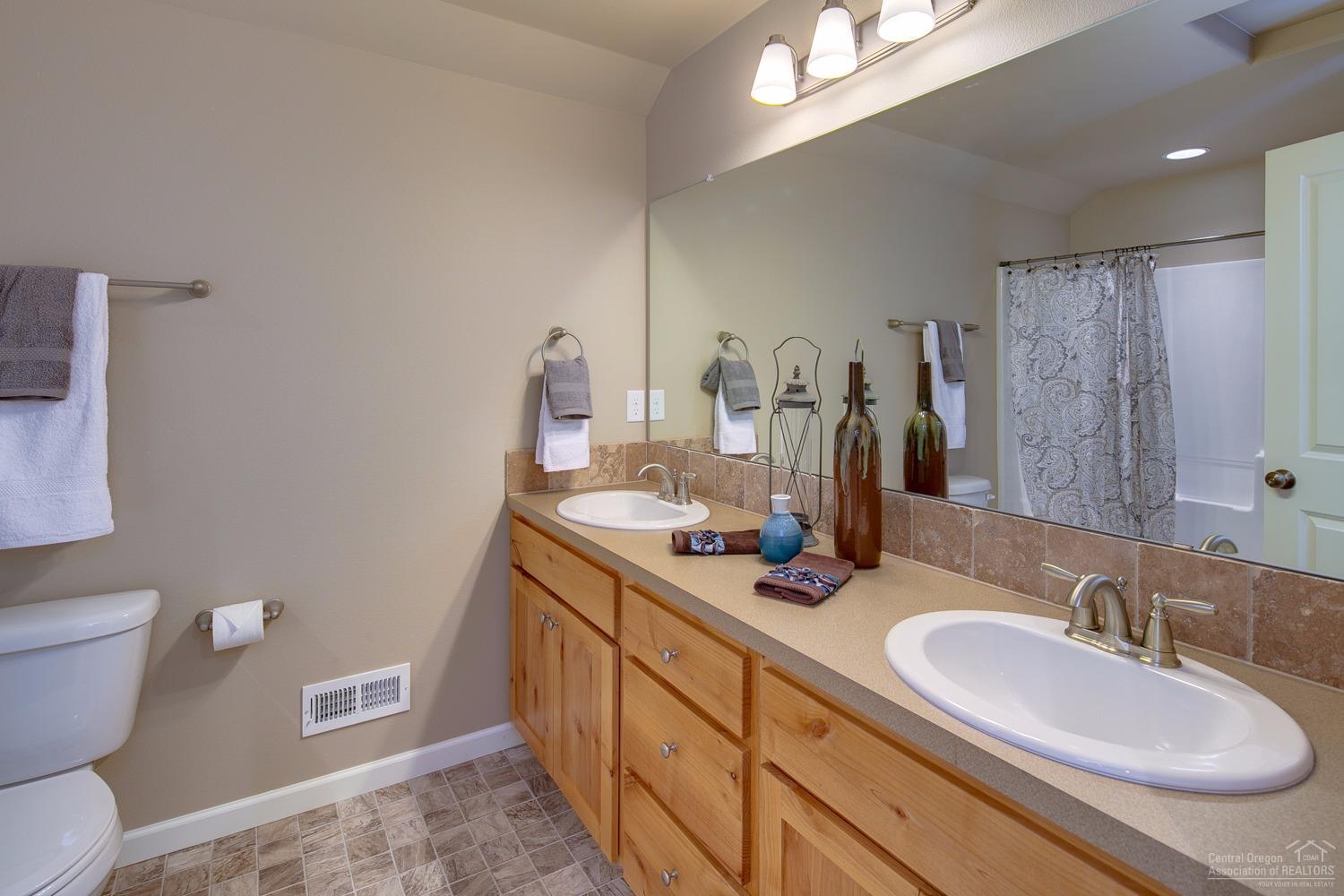 Julina Park - Residential