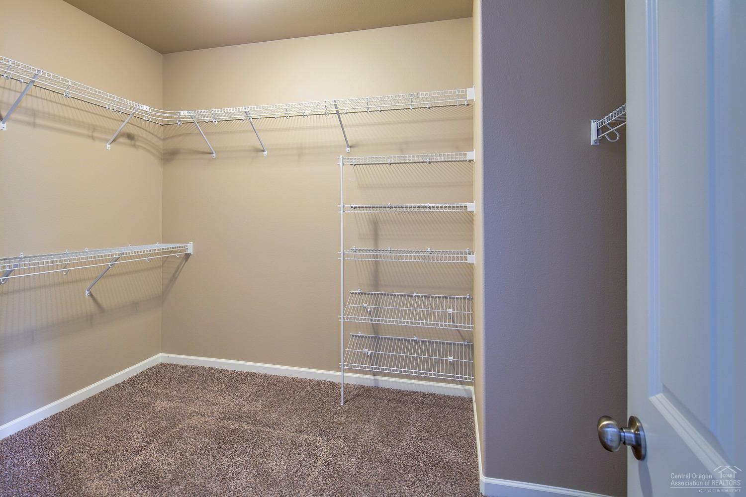 Julina Park - Residential