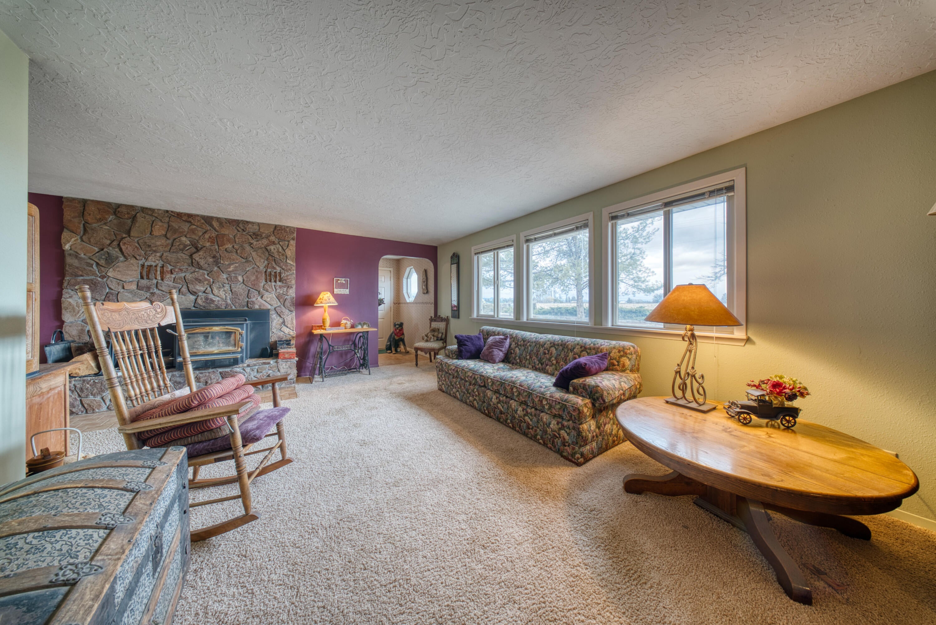 26690 Horsell Rd, Bend, OR, 97701, USA, 3 Bedrooms Bedrooms, ,2 BathroomsBathrooms,Residential,Active,26690 Horsell Rd,220216024